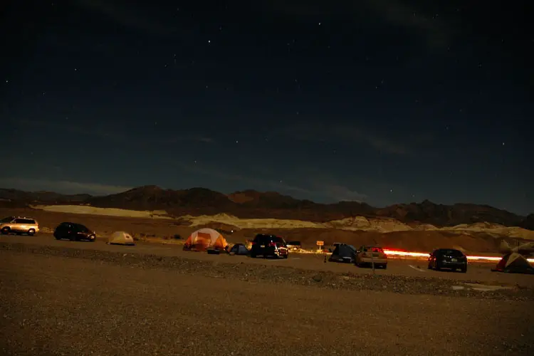 Death Valley, Camp out and wait for the magic