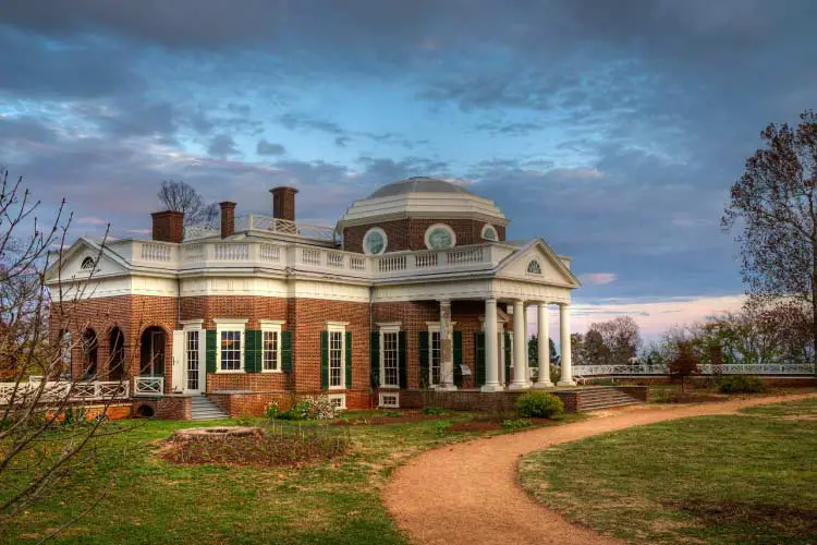 Monticello at dusk