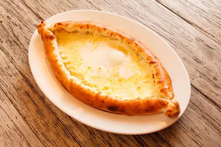 Khachapuri