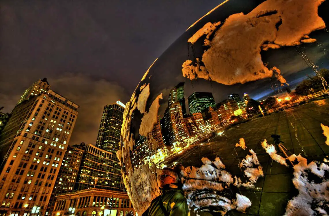 Cloud Gate Close Up