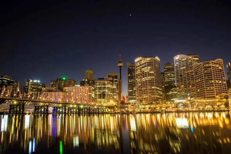 Web-Darling-Harbour,-Sydney