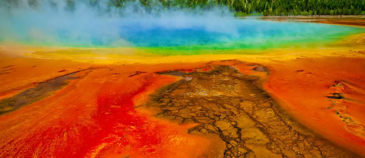 Cerulean Geyser Yellowstone National Park, Wyoming