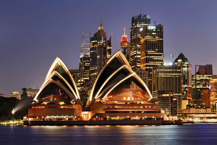 Sydney CBD Harbor and Sydney Opera House