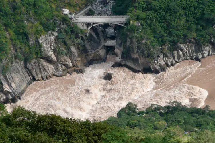 Tiger Leaping Gorge, China