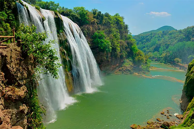 Huangguoshu Waterfalls